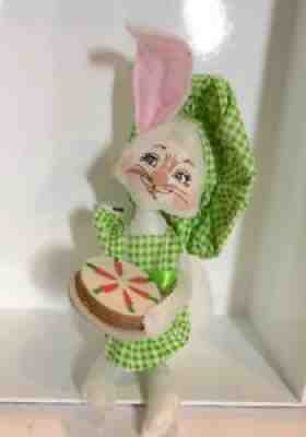 New Annalee Mobilitee Doll 6" Chef Bunny Rabbit w/ Felt Carrot Cake Easter