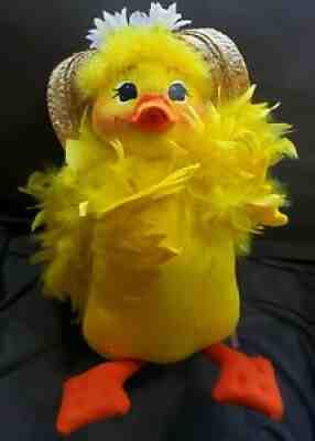 Large 18" Annalee 2006 Easter Spring Easter Duck / Chick with Daisy Hat & Tag