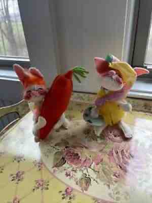 Vintage Annalee Mobilitee Doll 6â? Bunny Rabbit Artist Brush & Carrot Hugger