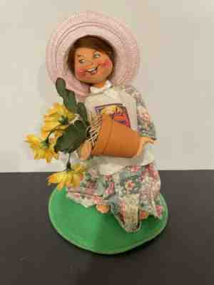 Vintage Annalee Gardener Daisy Flower Pot
