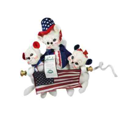 Annalee Fourth 4th of July â??Patriotic Bunch of Mice American Flag 11" Trio 2004