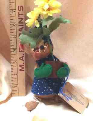 AnnaLee Mobilitee Doll Gardener Mouse