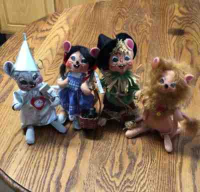 Annalee Wizard of Oz Set of 4 Dolls Tags Dorothy Scarecrow Tin Man Cowardly Lion