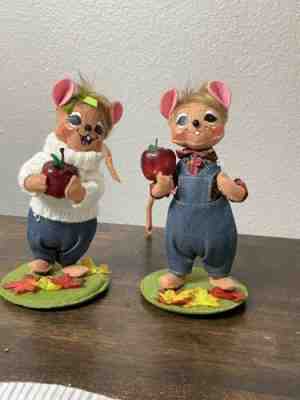Annalee Halloween Fall Girl & Boy Mouse Mice Apple Picking Dolls 7"