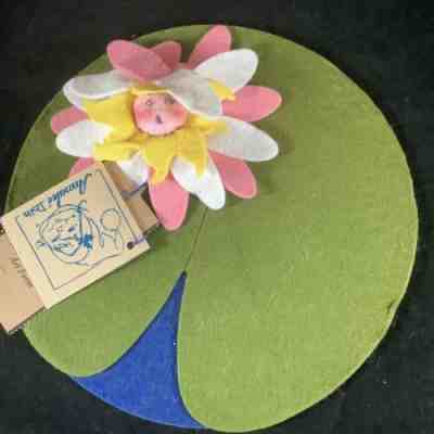 Vintage Annalee Dolls 8" Flowering Lily Pad Spring Summer 1996 #1847