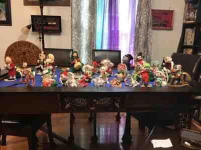 ANNALEE CHRISTMAS WINTER DOLL LOT 35 PIECES.