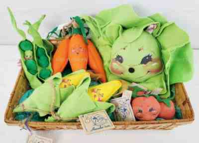 Annalee Mobilitee Dolls 1994 Vegetable Garden Nos 9018 9023 9024 9025 MINT