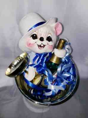 9" Annalee Celebrate 2001 Happy New Year Mouse w/Top Hat In Ice Bucket FREE SHIP
