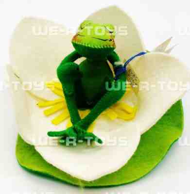 Annalee Mobilitee Dolls 1995 Frog on Lily Pad 10" Wired Doll No 2406 MINT