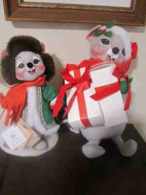 Annalee Limited Edition piece from 1998, Large Christmas Mouse1989