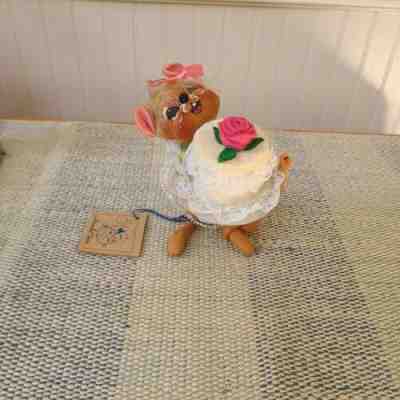 Vintage Annalee Doll 5.75" Birthday Girl with Rosebud Cake Mouse 1992 #2026