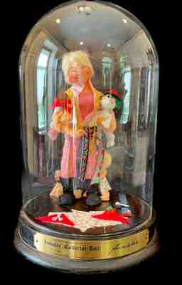 Vintage ANNALEE Collector Series Seamstress Doll w/ Kids & Puppy Glass Dome 14"