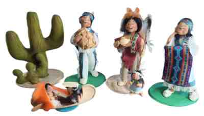 1995 - 1998 ANNALEE Kids Indians Dolls Set with Cactus & Canoe Lot
