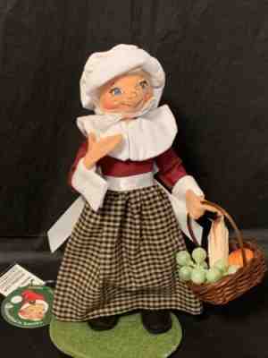Annalee Exclusive 10" Pilgrim Woman Assembled in America 861318 Thanksgiving