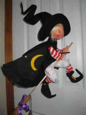 18" Annalee Flying Halloween Witch