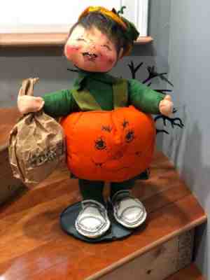 ANNALEE - 1990 - 3014 - PUMPKIN KID - HALLOWEEN - TRICK OR TREATER