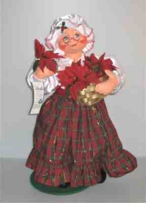 ANNALEE 20" Mrs Santa Claus w Poinsettia & Basket of Poinsettias ~ NWT '03