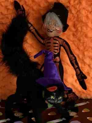 LOT Annalee Orange Mobilitee Skeleton Posable Elf Halloween Black Cat Witch Hat