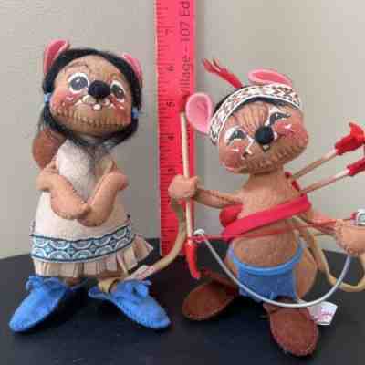 Annalee 6â? Mouse Indian Male/Female Baby Papoose RARE set/2 1964/1984