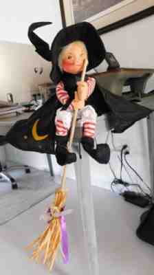 Vintage Annalee - Flying Witch On Broom -1990 Halloween 18" Doll