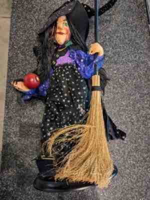 Large Halloween Witch Annalee Doll (2004)