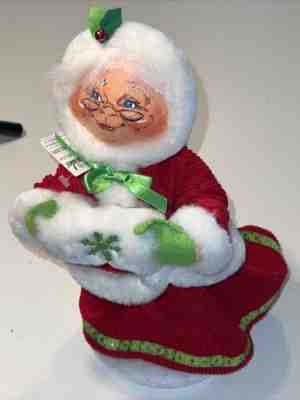ANNALEE DOLLS CHRISTMAS CORDUROY MRS. SANTA CLAUS 13â?