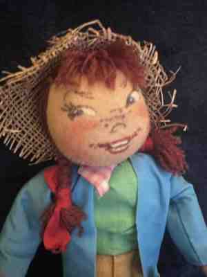Vintage Annalee Doll 9 IN Girl Straw Hat 1960â??s Felt Doll Tagged Artist, Braids