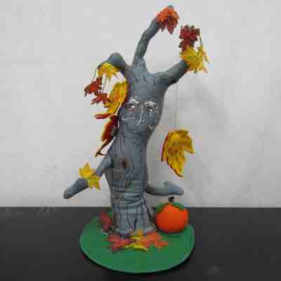 Annalee Vintage Halloween Doll - Haunted Tree With Autumn Leaves