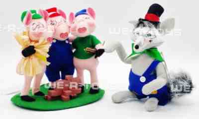 Annalee Mobilitee Dolls 2012 Three Little Pigs & Big Bad Wolf Wired Dolls MINT