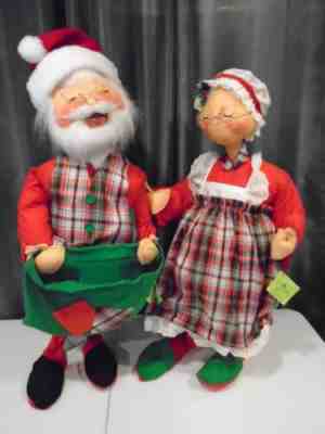 1966-'68 ANNALEE Doll Society Club Soft Felt Christmas Santa & Mrs. Card Holder