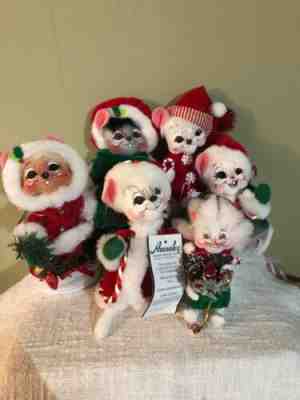 Lot of 5 Annalee Vintage Christmas Holiday Mouse Dolls and 1 Kitty