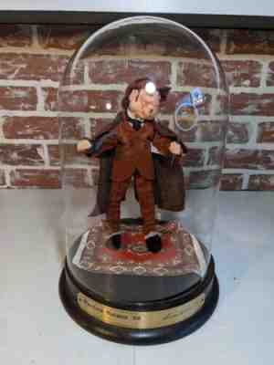 VTG ANNALEE DOLLS SOCIETY FOLK HERO FABRIC SHERLOCK HOLMES SIGNED GLASS DOME
