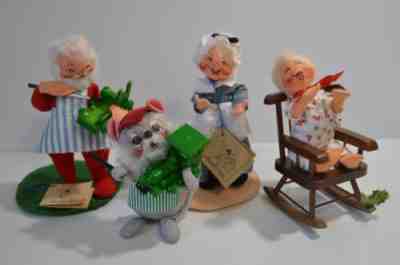 Vintage Annalee Santa Clause Rocking Child Santa & Mouse With Paint Brush Dolls