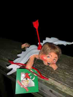 VALENTINES DAY Naked Cupid VICTIM OF LOVE Arrow ANNALEE Mouse Doll 7" â?¬ 2010 â¤ï¸