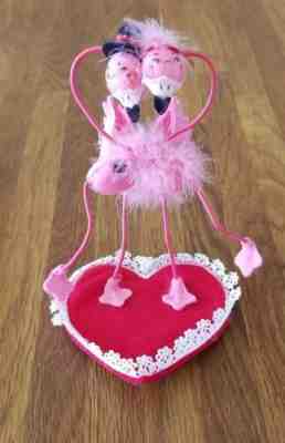 RETIRED ANNALEE VALENTINE'S DAY DANCING FLAMINGO COUPLE HEART 2009