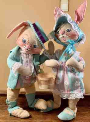 Lot Of 2 Vintage 1987 Annalee 20â? Posable EASTER PARADE BUNNY RABBIT Doll Couple