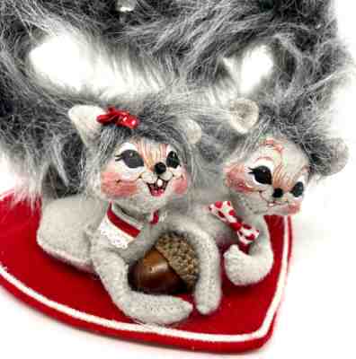 Annalee Dolls 2009 Sweetheart Squirrels Valentines Love Collectible 5" Heart Red