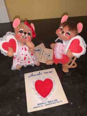 NWT VINTAGE 7" ANNALEE Sweetheart Mouse Couple ~ 1994 MINT Valentine's Day + PIN