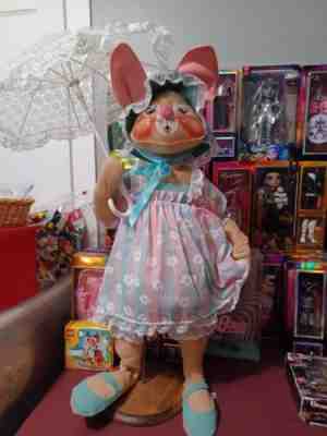 VINTAGE RARE!! 1970 HUGE STORE DISPLAY ANNALEE MRS EASTER BUNNY DOLL W/Umbrella