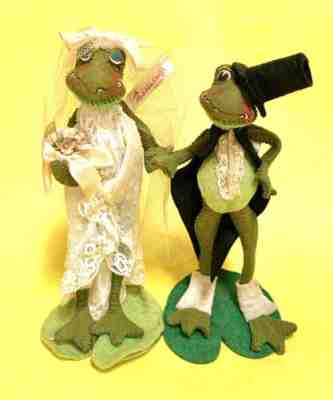 Annalee Frog Bride and Groom Pair 1969 Rare