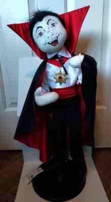 VTG NOS 2003 Annalee Large Display Dracula Doll On Stand 28" Halloween Tag