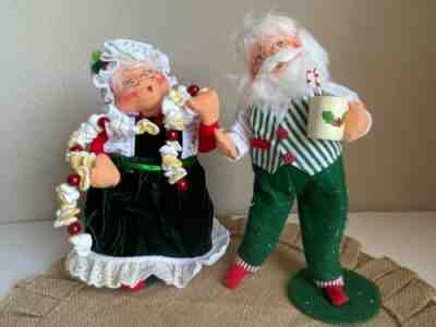 Annalee 2006 Santa Claus and Mrs. Claus 10" Cocoa Cup Candy Cane Popcorn