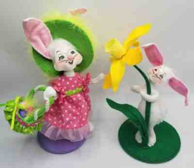 Annalee Dolls 9" Easter Parade Girl Bunny & 8" Bunny with Daffodil Flower