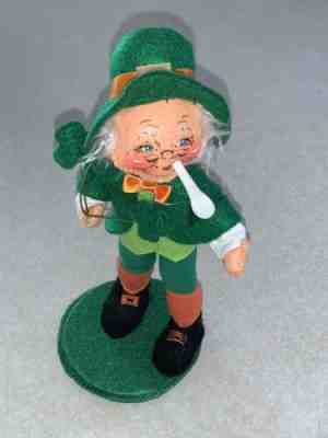 Annalee 9" Felt St. Patrick's Day Jolly Irish Gentleman Pipe & Shamrocks New