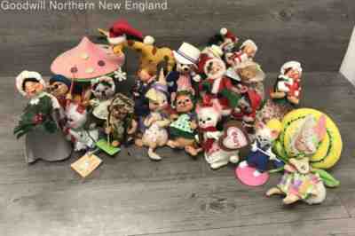 Lot of 21 Annalee Dolls Christmas Garden Hunter Zebra Giraffe Patriotic Etc