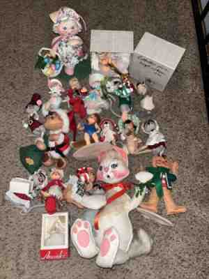 Vtg Annalee Doll Lot. mistletoe cat and mouse. Picasso. Bunny Egg Basket & More.