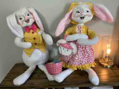 RARE!! 75TH ANNIVERSARY 2010 HUGE ANNALEE EASTER GIRL BOY BUNNY RABBIT W Basket