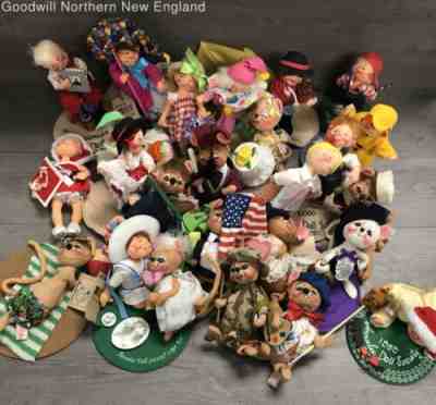28 Pc Lot of Annalee Mobilitee Dolls MIce Bunnies Etc