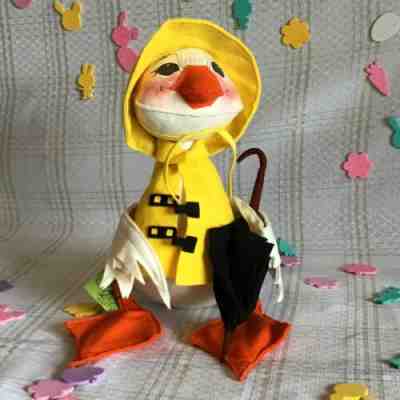 Annalee Spring Duck, Raincoat, 12", 1982, Used (2846), Great addition