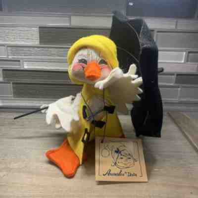 Annalee Spring White Duck In Raincoat With Umbrella Felt Plush 1993 Posable Doll